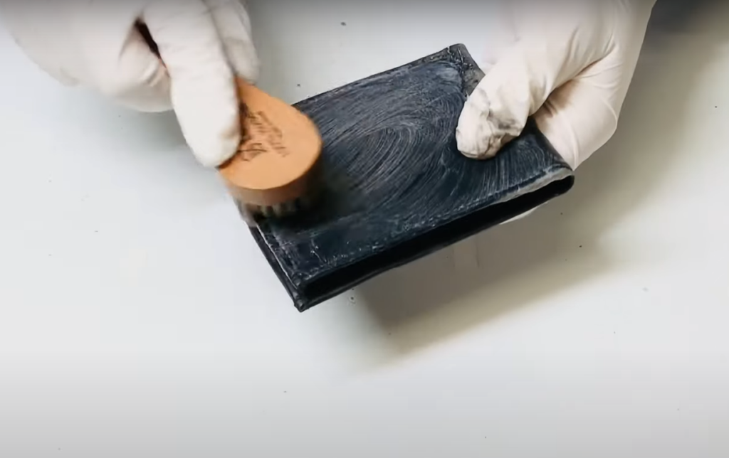 Different Types of Leather Wallets