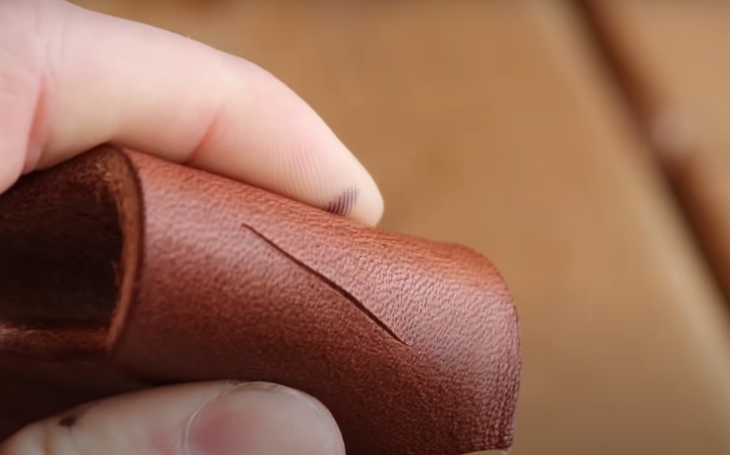 Nubuck vs. Leather What’s the Difference? LeatherProfy