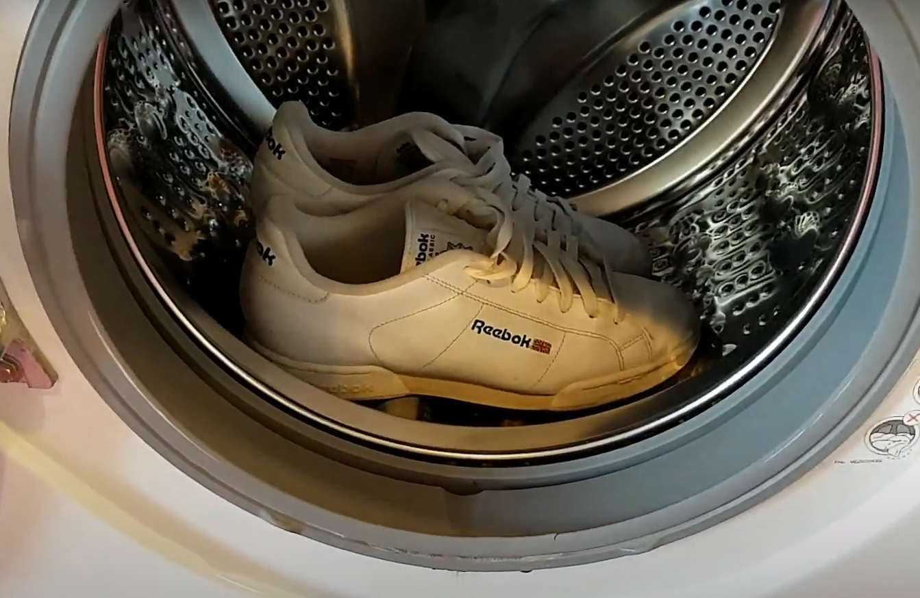 Can You Put Leather Shoes in the Washer? - LeatherProfy